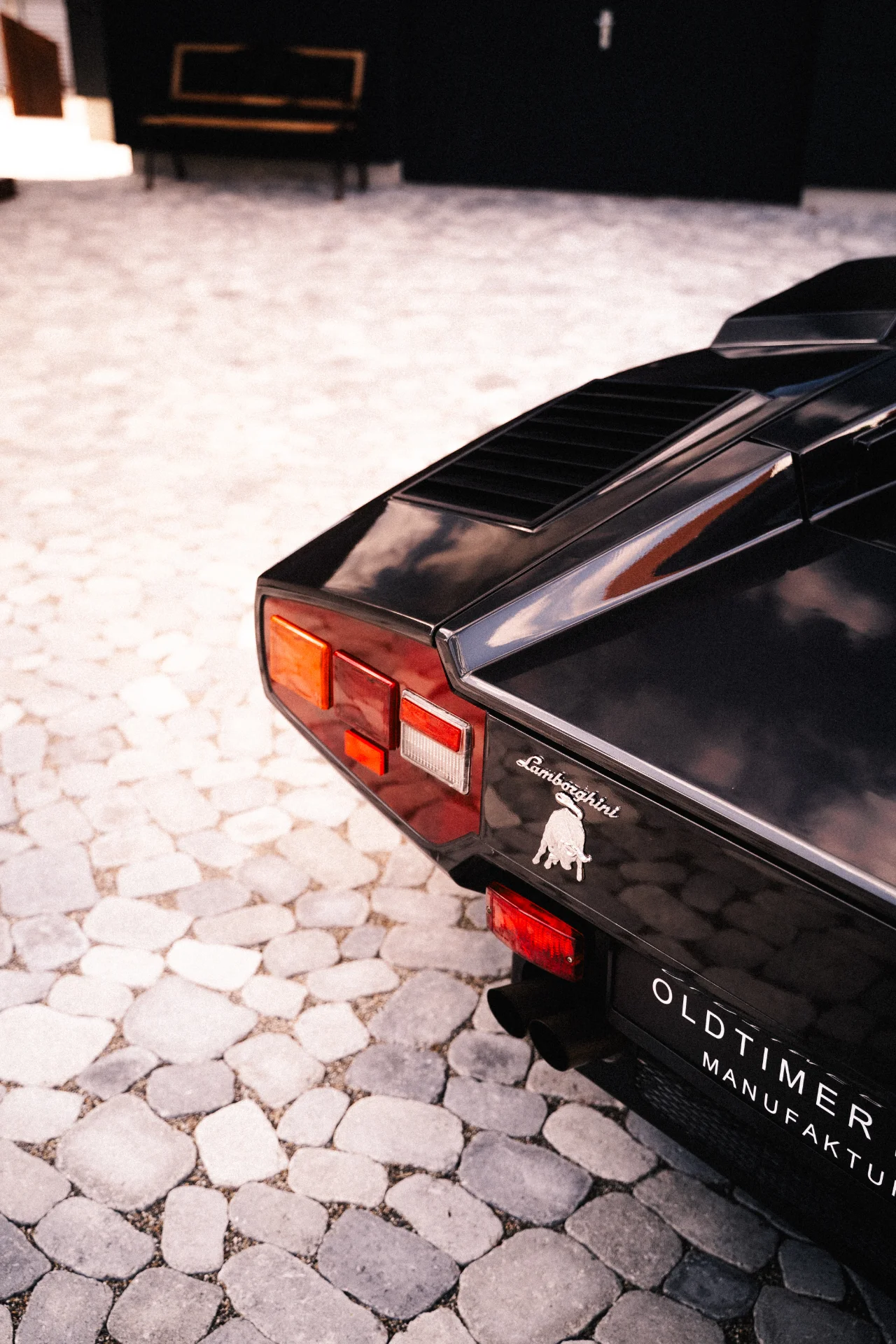 Fotos von einem Lamborghini Countach bei der Werkstatt Oldtimer Erz., Bild 17