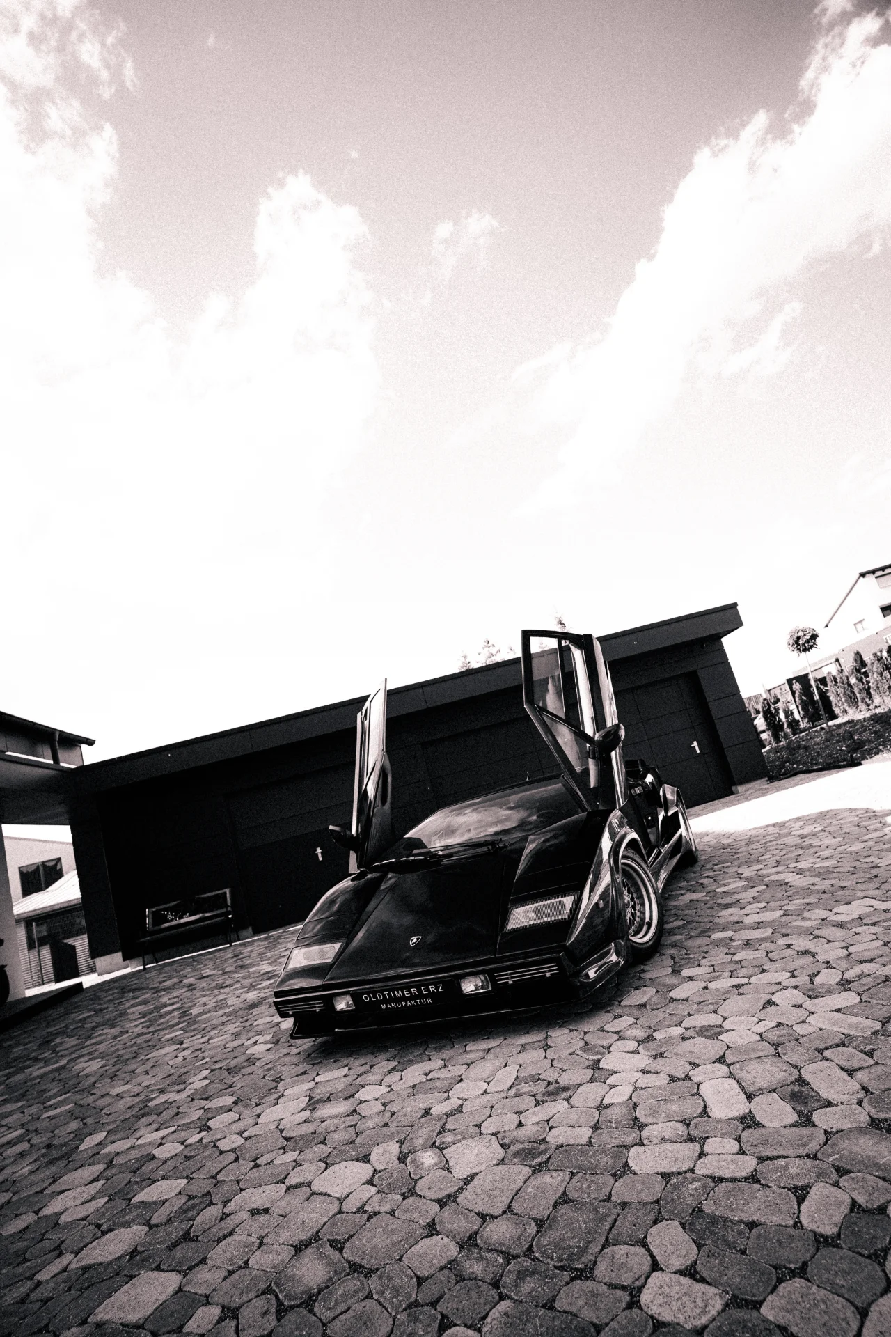 Fotos von einem Lamborghini Countach bei der Werkstatt Oldtimer Erz., Bild 18
