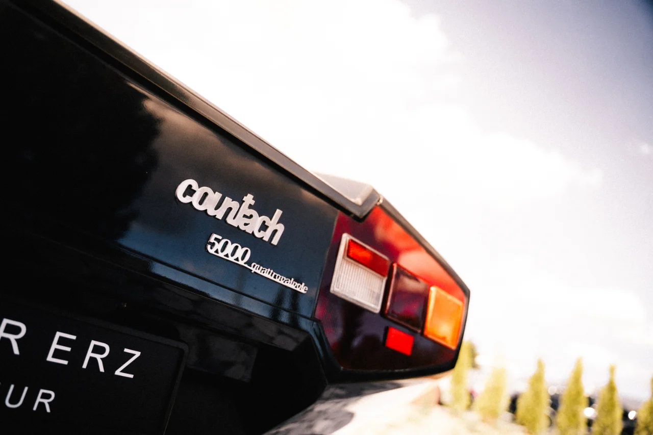 Fotos von einem Lamborghini Countach bei der Werkstatt Oldtimer Erz., Bild 16