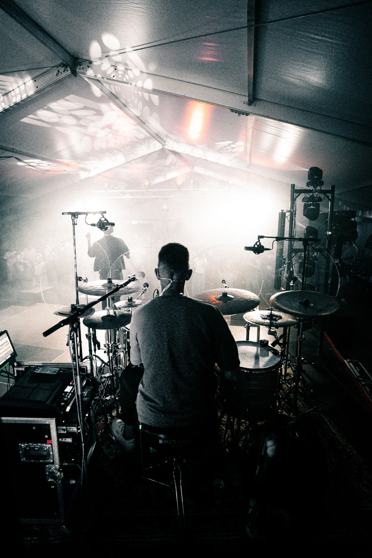 Fotos von einem Konzert bei dem Künstler Elijah Thomas., Bild 3
