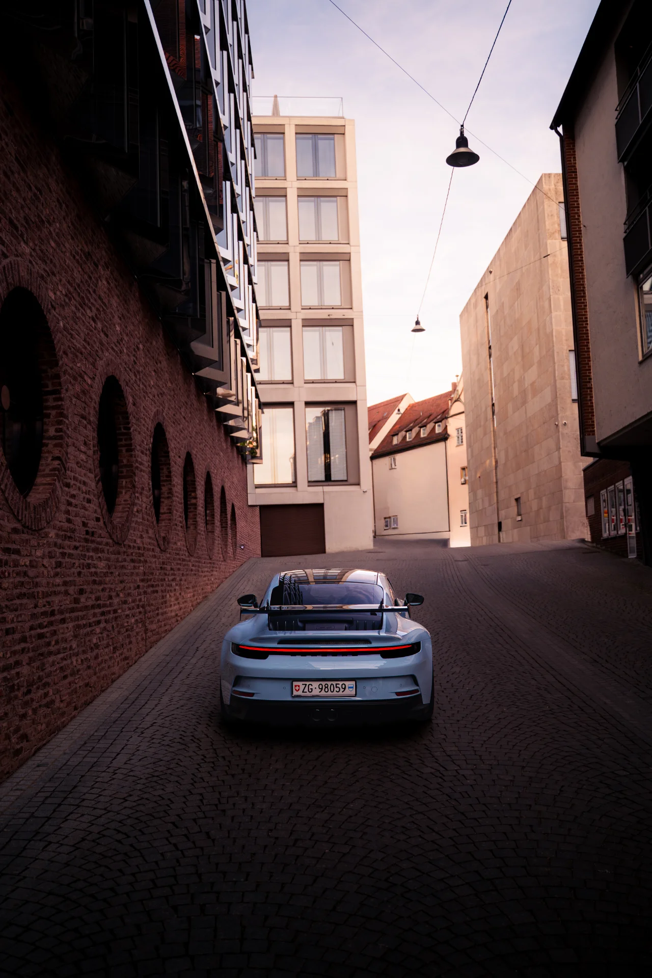 Fotos von einem Porsche 992 in der Ulmer Innenstadt., Bild 11