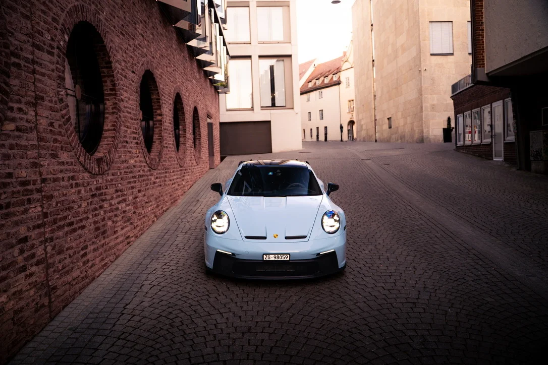 Fotos von einem Porsche 992 in der Ulmer Innenstadt., Bild 17